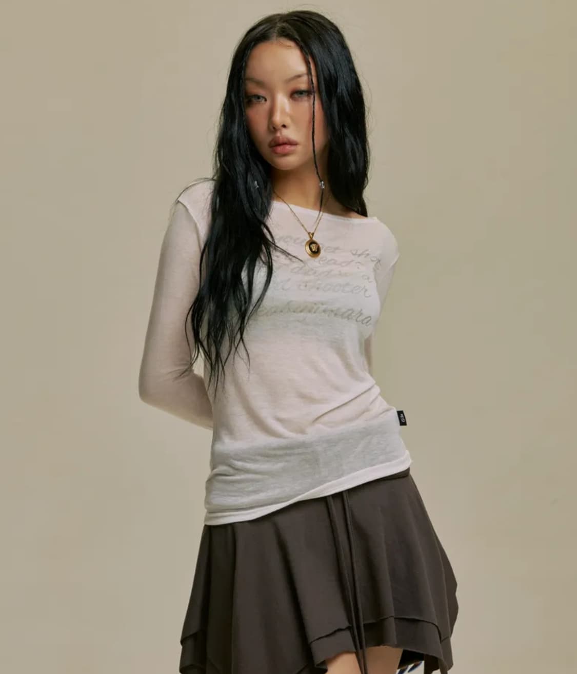 길라아카이브 레터링 쉬어 롱슬리브 화이트 상품이미지1