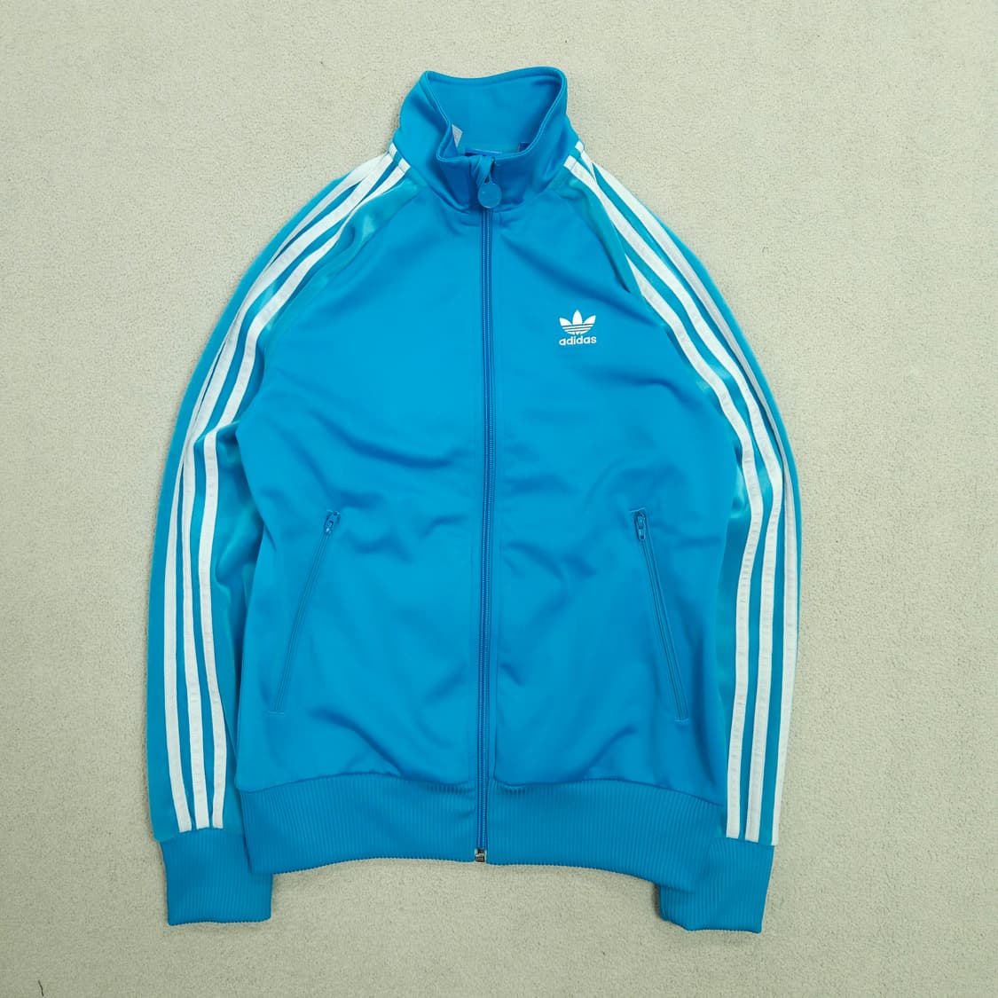 아디다스 파이어버드 벨벳탑 상품이미지2