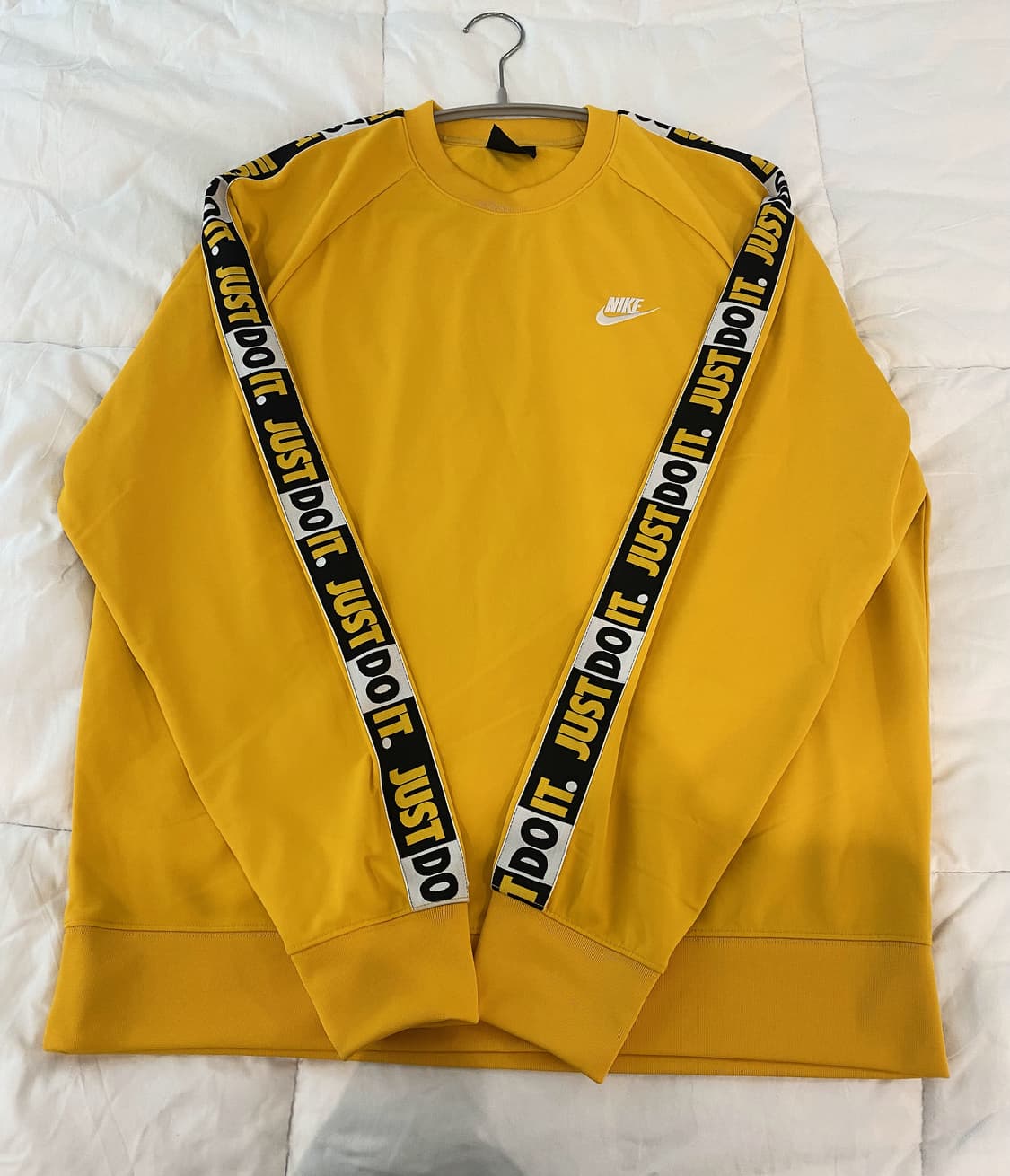 나이키 테이프크루탑 상품이미지1