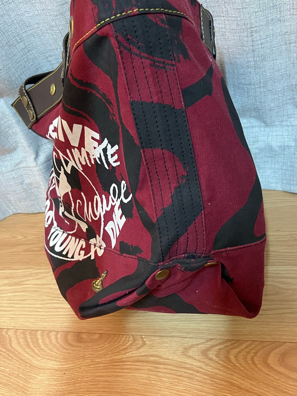 정품) 비비안웨스트우드 케냐숄더백 상품이미지4