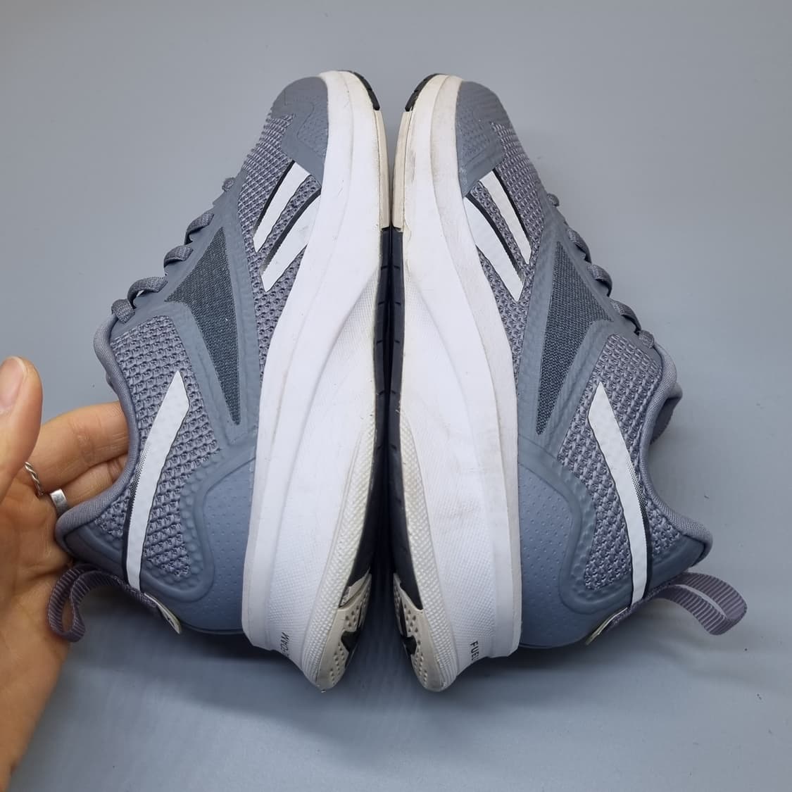 리복 퓨지엄런 여성런닝화230  상품이미지5