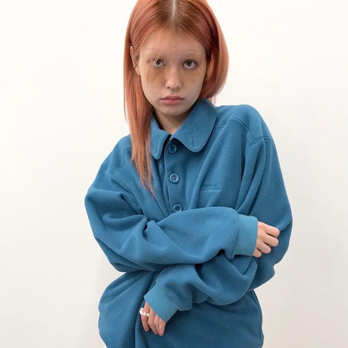 타입서비스 버튼 플리스 탑 블루 상품이미지1