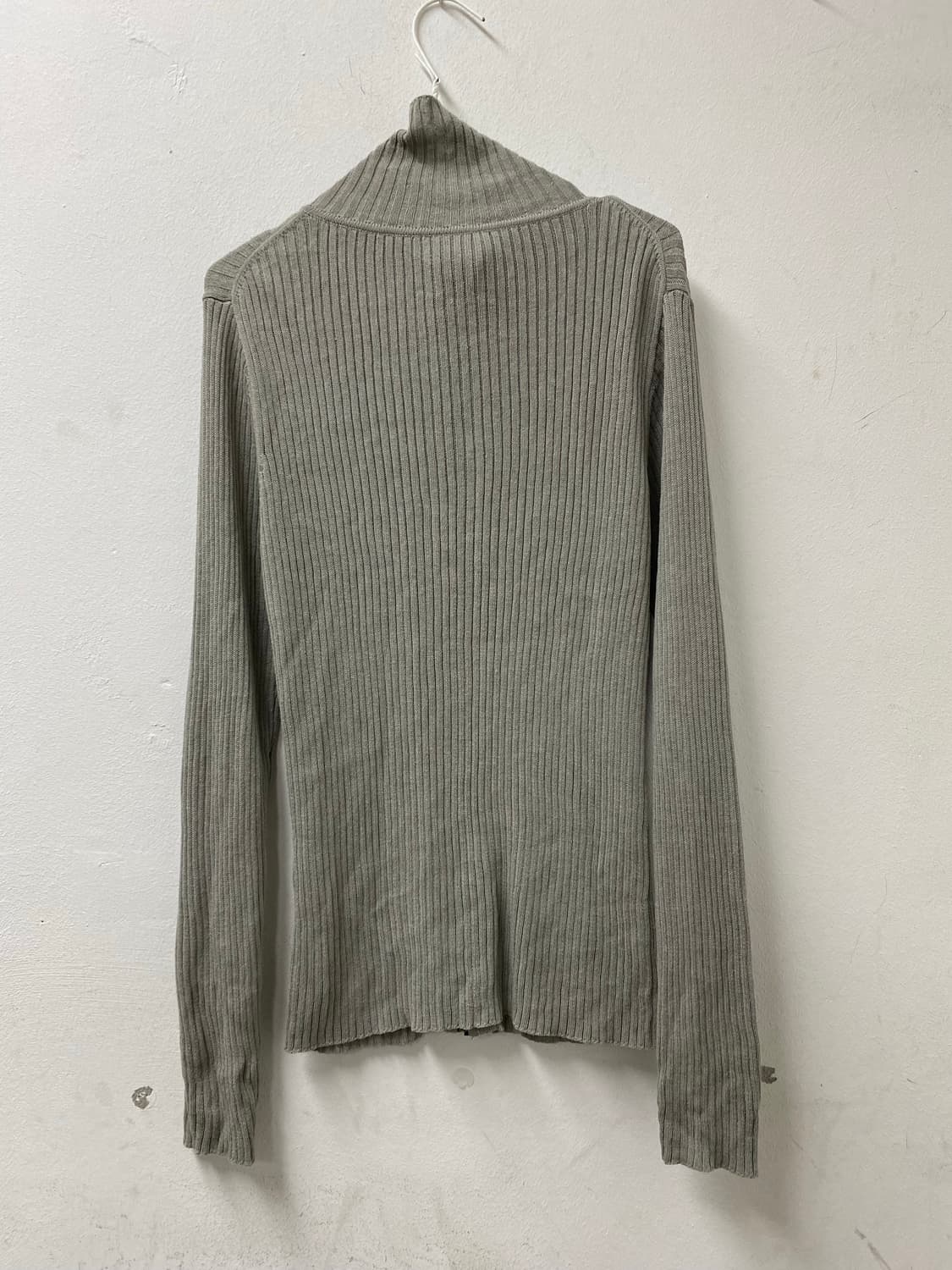 Minimal Mood Slim Fit Zip Up 상품이미지4