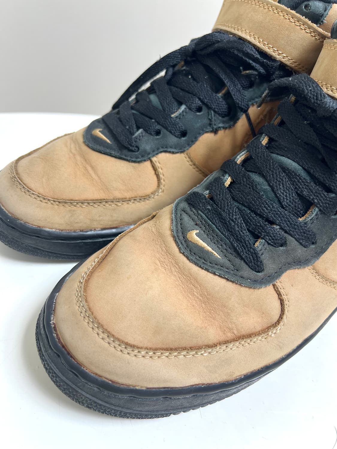 [285] 나이키 에어 포스원 미드 된검창 상품이미지2