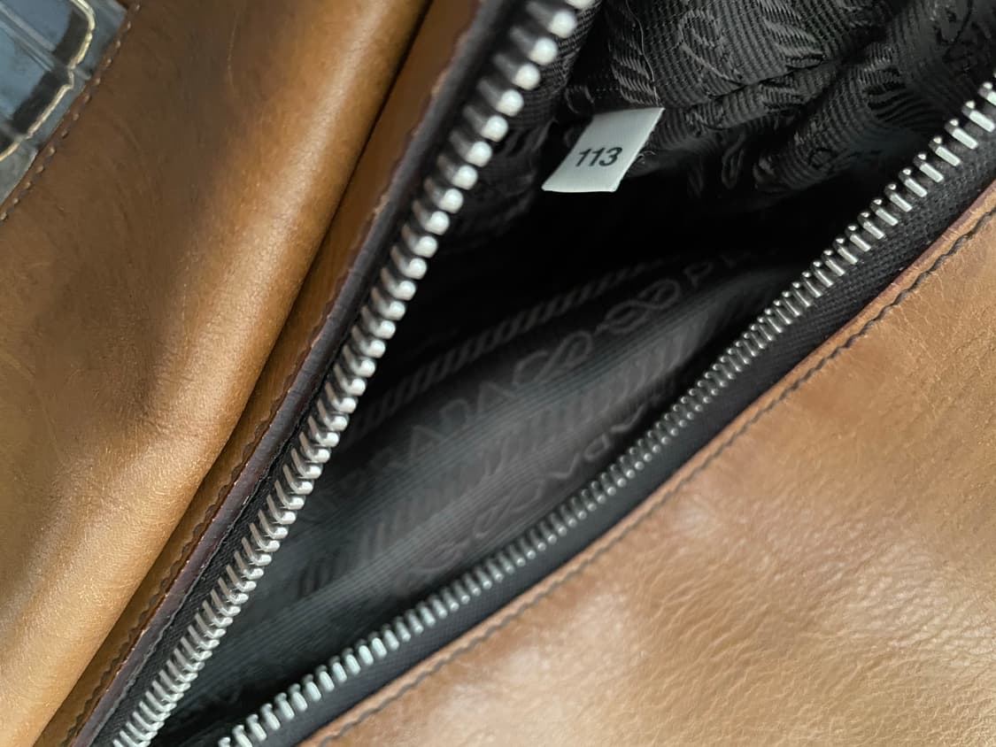 프라다 바게트백 상품이미지6