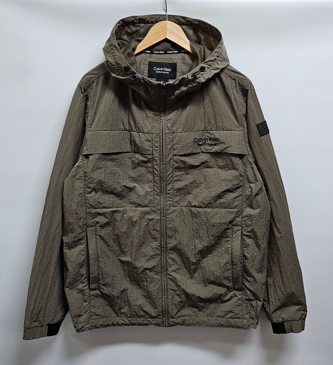 캘빈클라인 퍼포먼스 후드 바람막이 자켓 L 상품이미지1