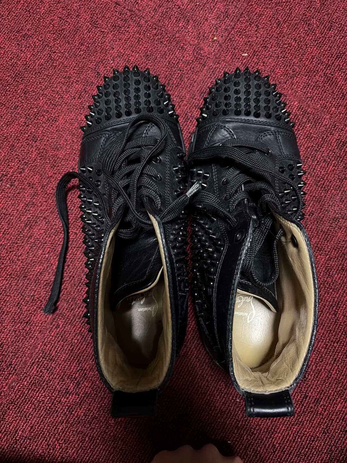 루부탱 스터드 하이탑 상품이미지1