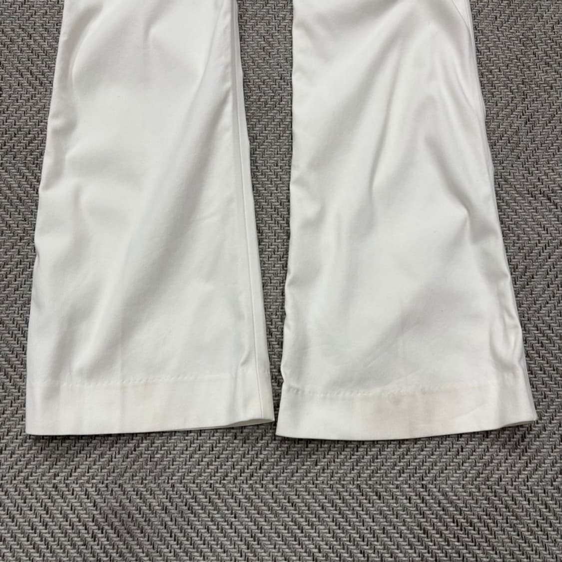 띠어리 화이트 부츠컷 팬츠  v0268 상품이미지4