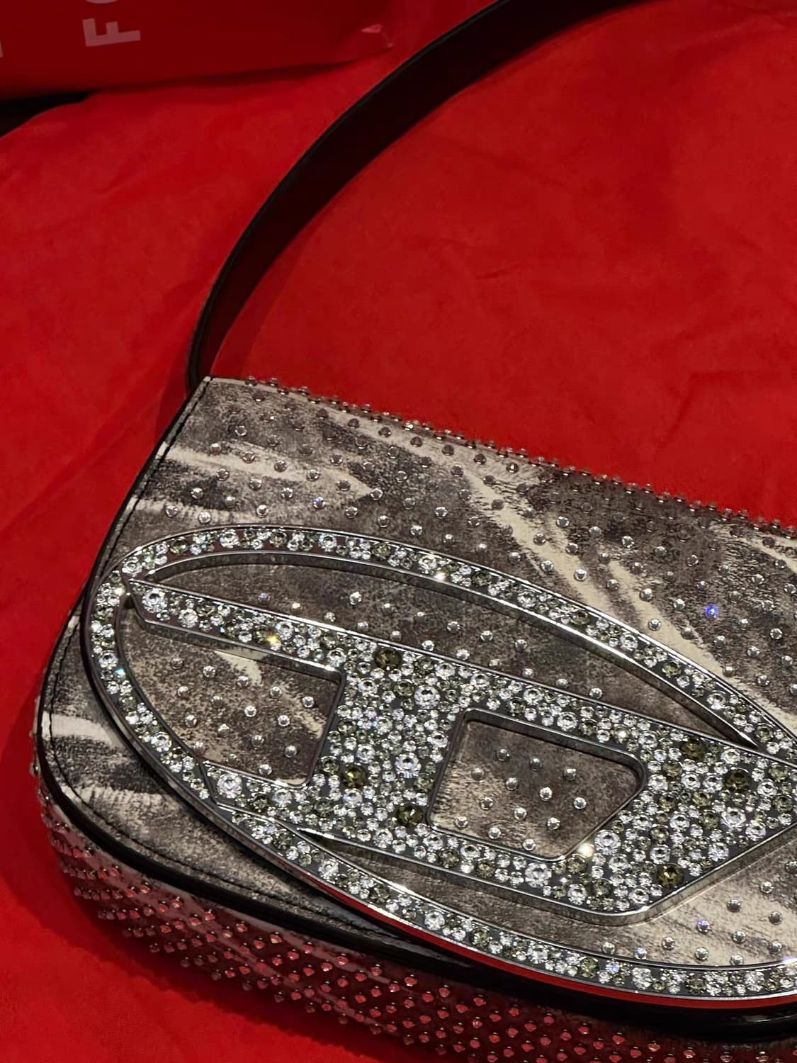 디젤 1DR Crystal-Embellished Shoulder Bag  상품이미지2