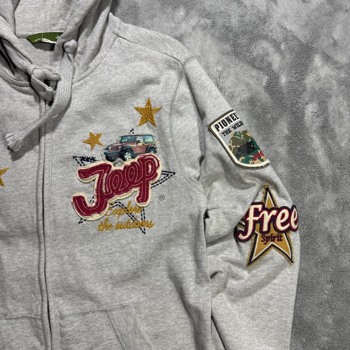 지프 자수 와펜 후드집업 상품이미지2