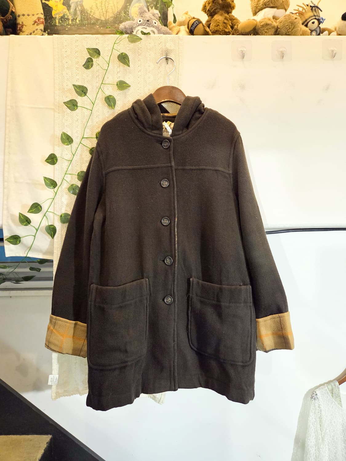 체크 배색 카키 후드 코트 상품이미지1