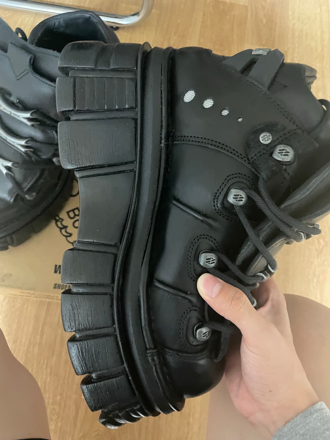 뉴락 플랫폼 슈즈 41사이즈 상품이미지3