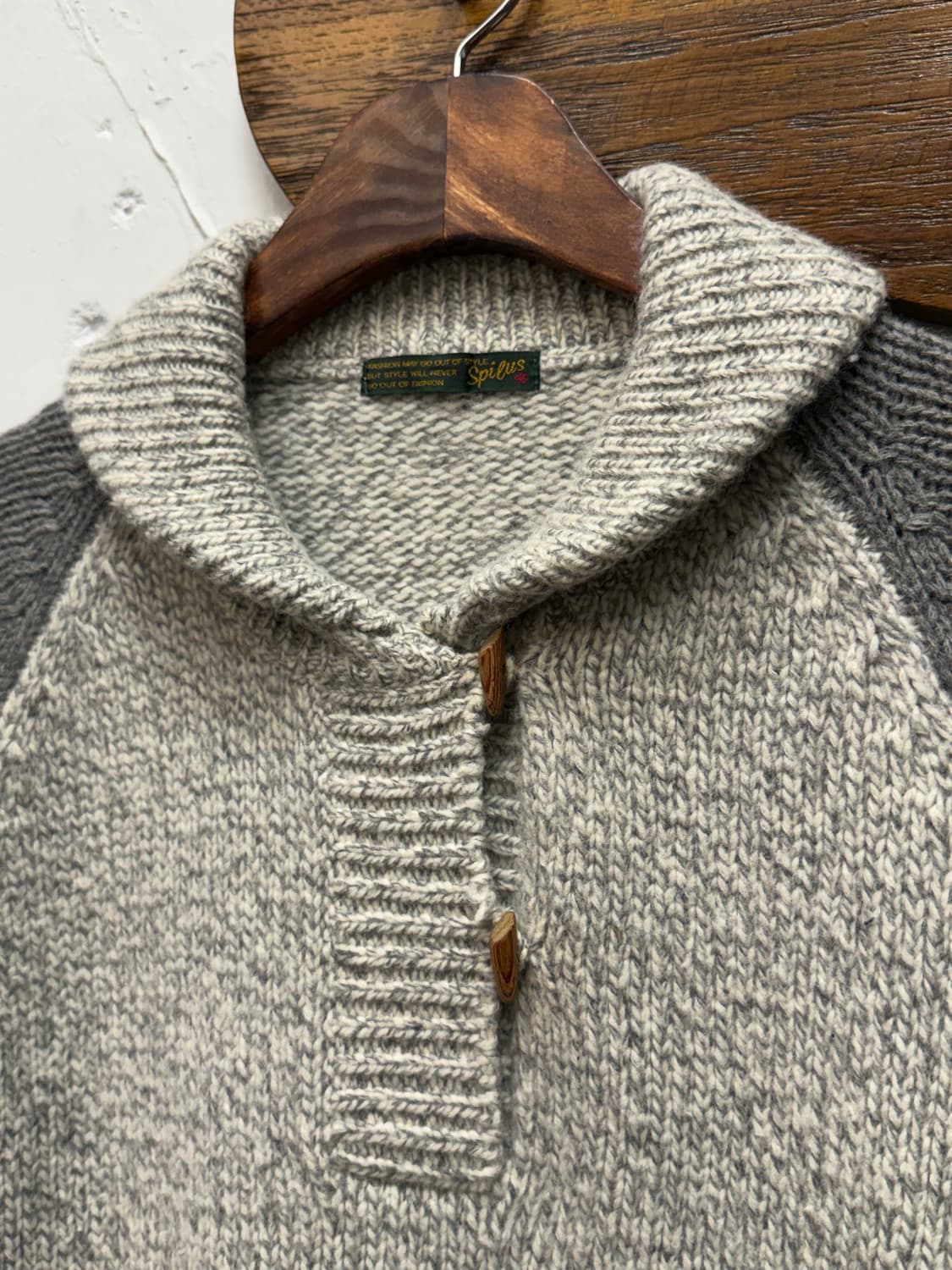 Wool-Cashmere Raglan Shawl Collar Knit 상품이미지3