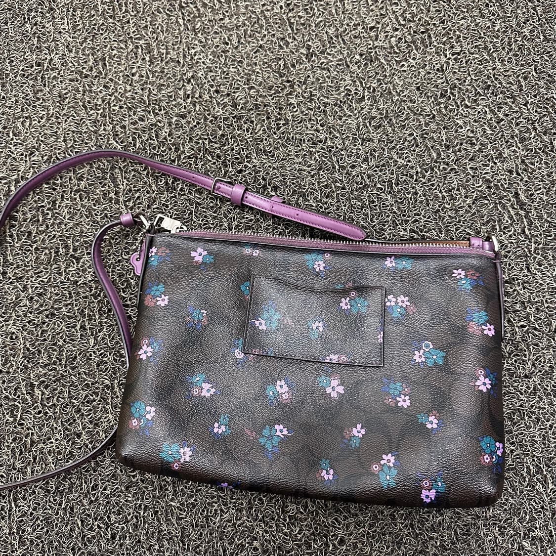 COACH 코치 여성 꽃무늬 미니 크로스백 가방 상품이미지5