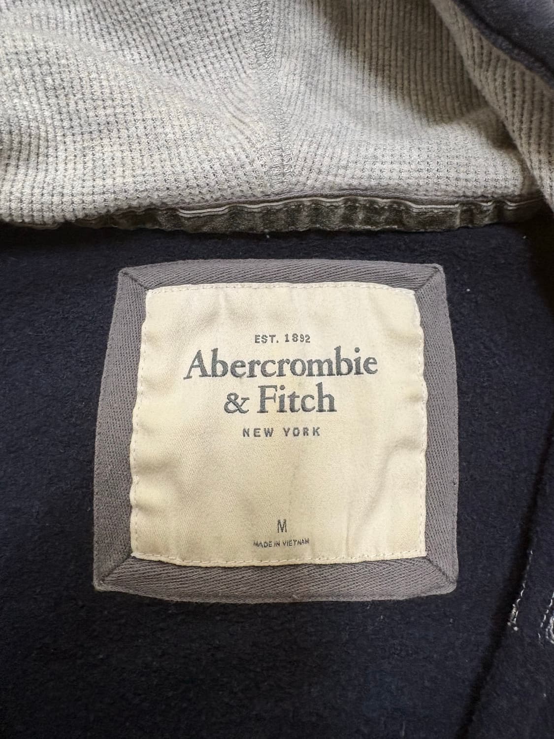 아베크롬비 딱붙핏 후드집업 네이비 m 상품이미지2