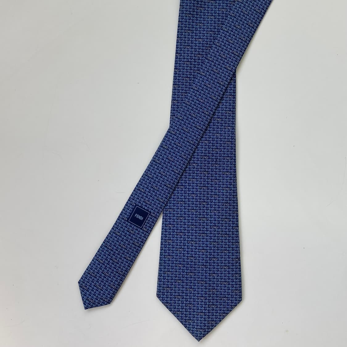 (새상품급)펜디 영문모노그램 FENDI 명품 정품넥타이 상품이미지2