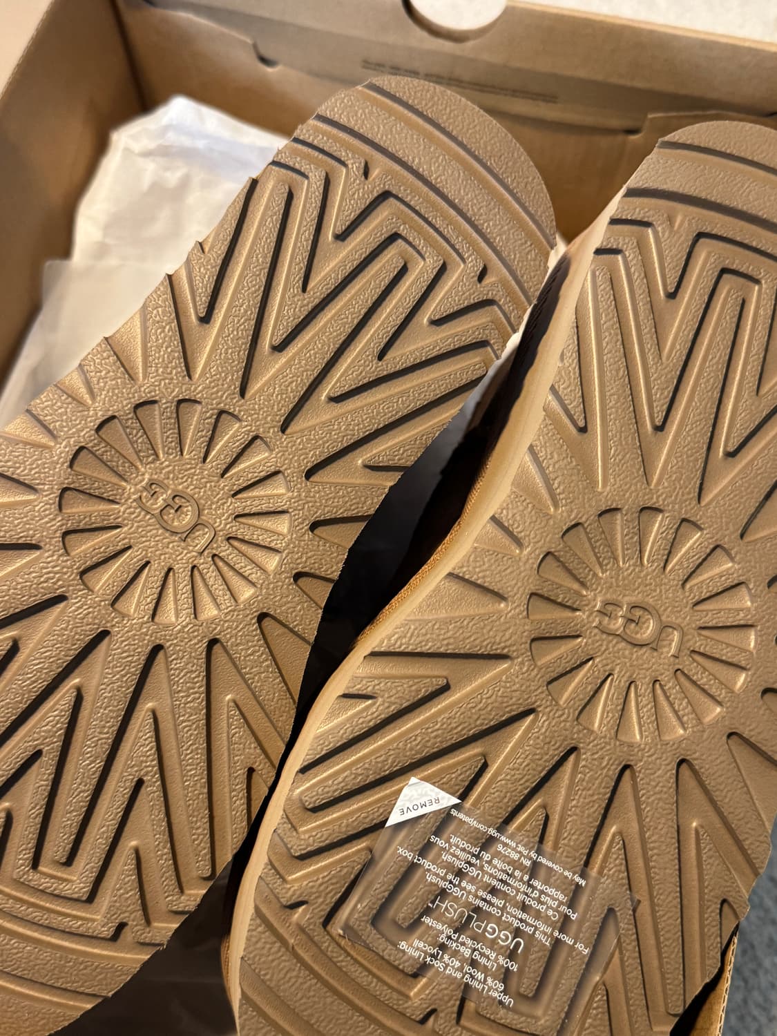 (새상품)어그 스웨이드 레더 플랫폼 부츠 220 상품이미지6