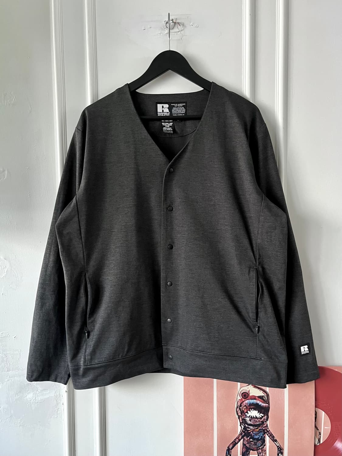 RUSSEL ATHLETIC V-Neck Snap Cardigan JK 상품이미지3