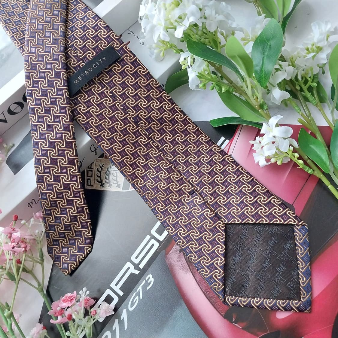 메트로시티 실크 브라운 패턴 넥타이 8.8cm A+등급 K2249
 상품이미지5