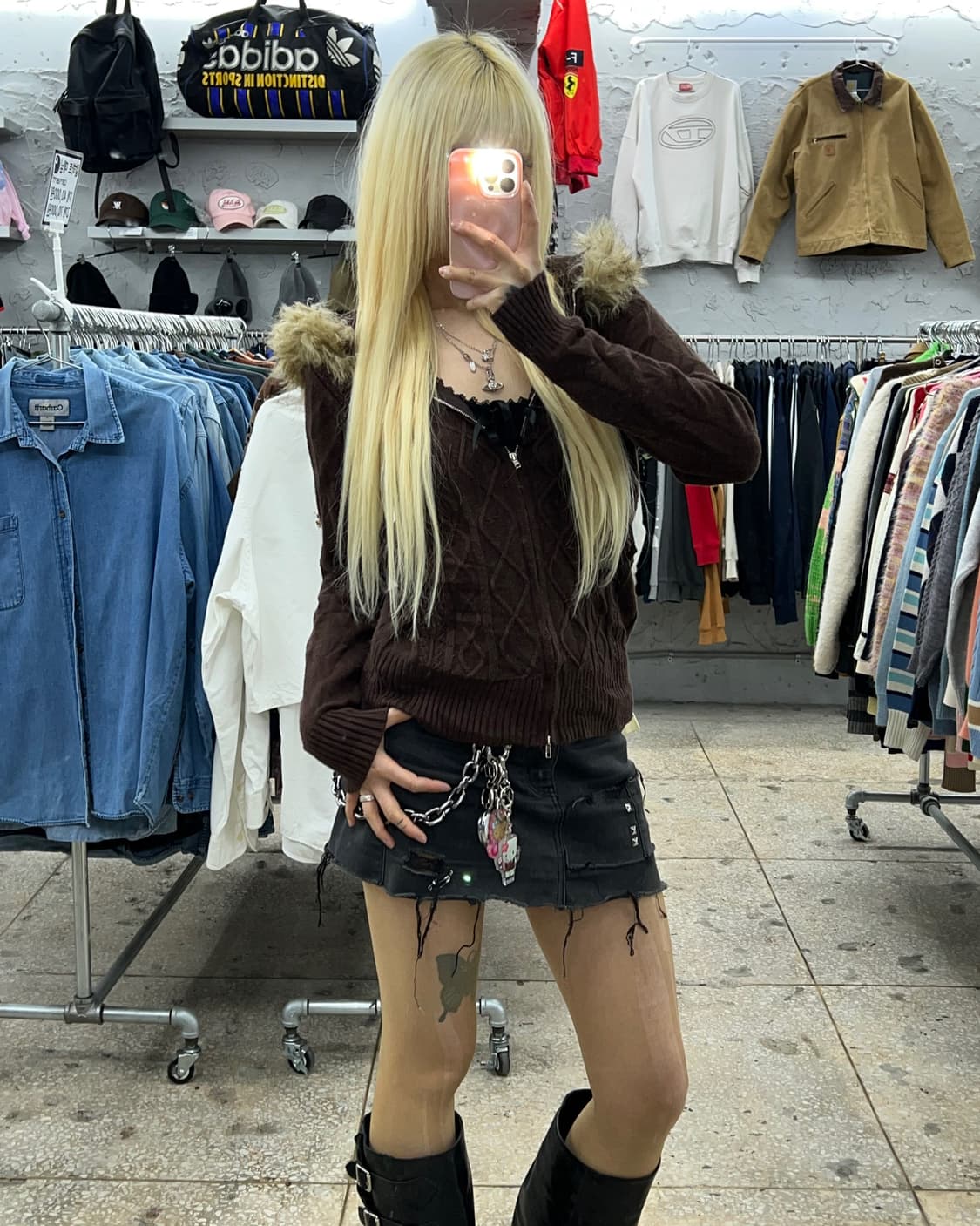 착샷O 빈티지 브라운 케이블 퍼후드 니트집업 상품이미지3