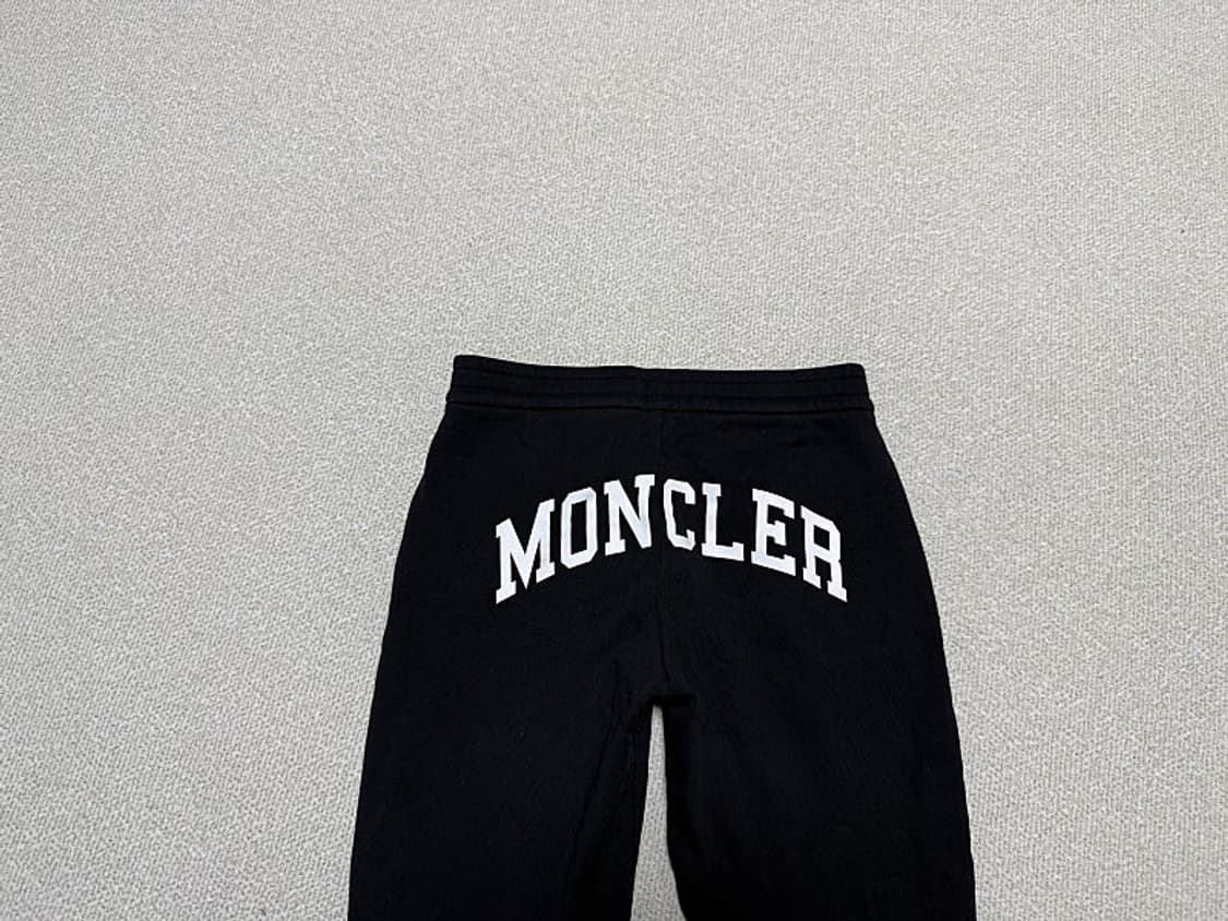 몽클레어 조거팬츠 여성용 25인치 ~ 26인치 판매합니다 상품이미지4