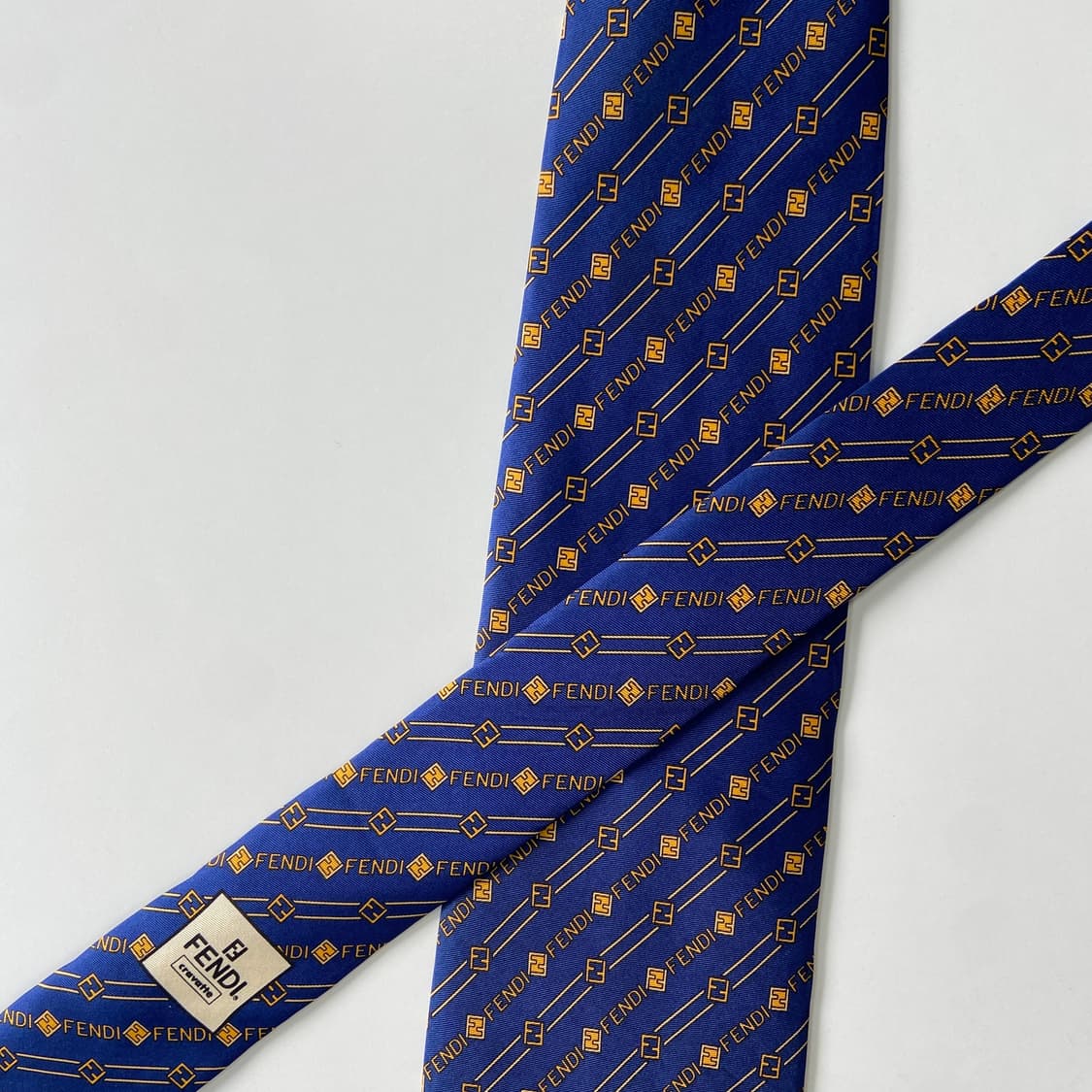 펜디 (FENDI) 영문모노그램 정품 명품 넥타이 상품이미지4