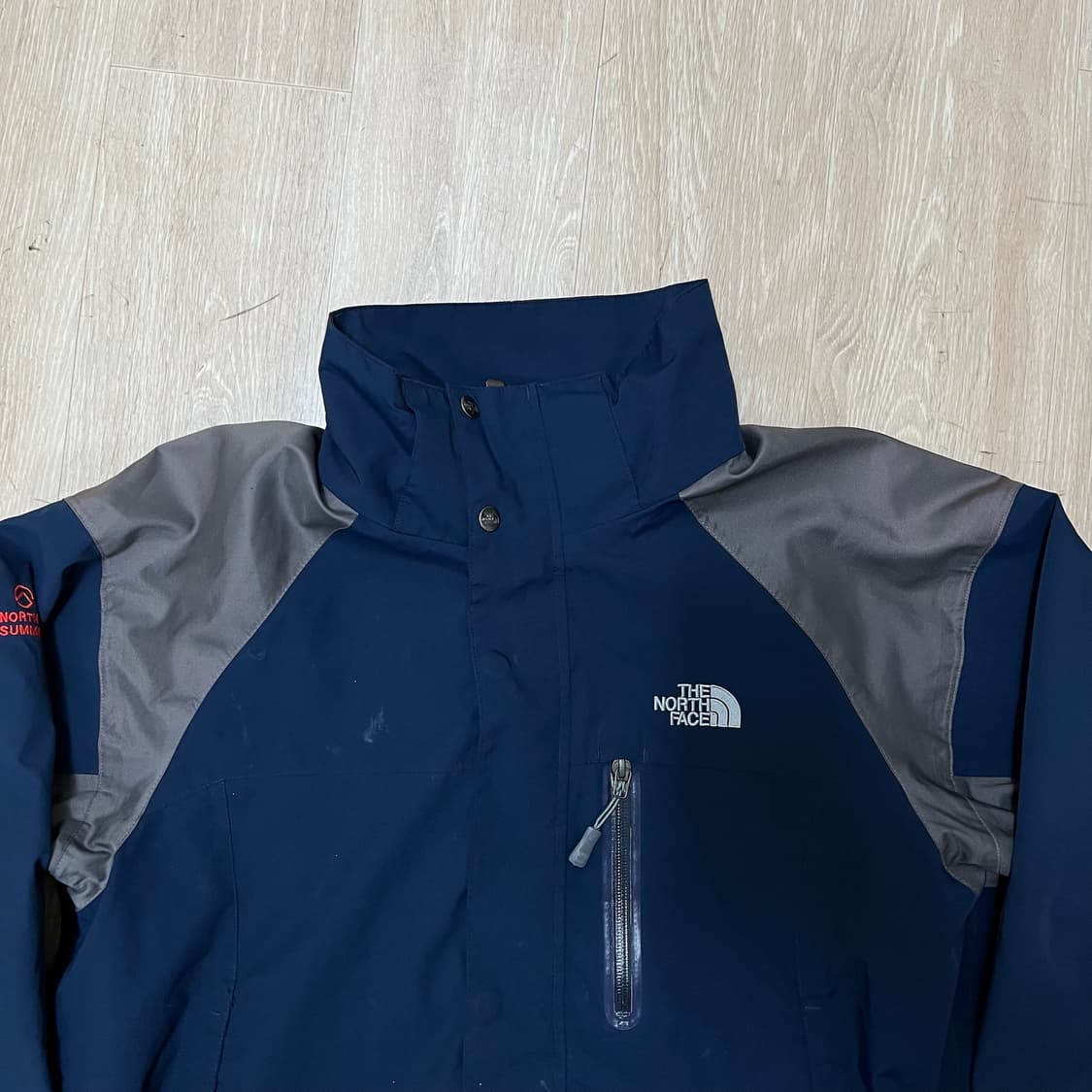 노스페이스 써밋시리즈 고어텍스 마운틴 바람막이 자켓 XL-XXL  상품이미지2
