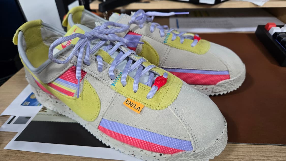 나이키 x 유니온 코르테즈 SP 레몬 프로스트275 상품이미지1