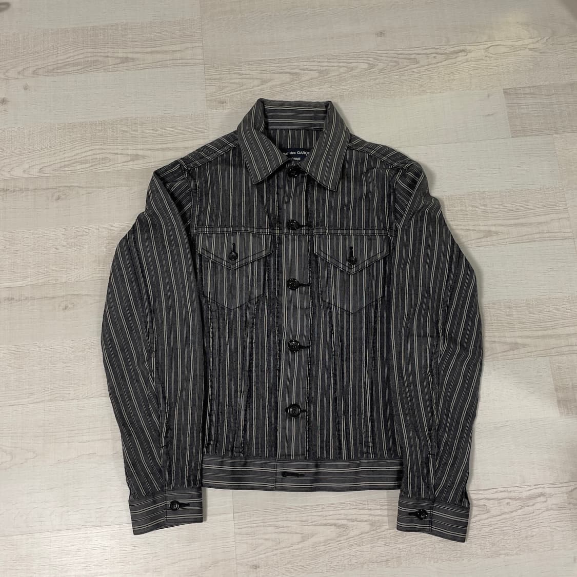 꼼데가르송 옴므 체인 봉제 스트라이프 트러커 자켓 상품이미지4