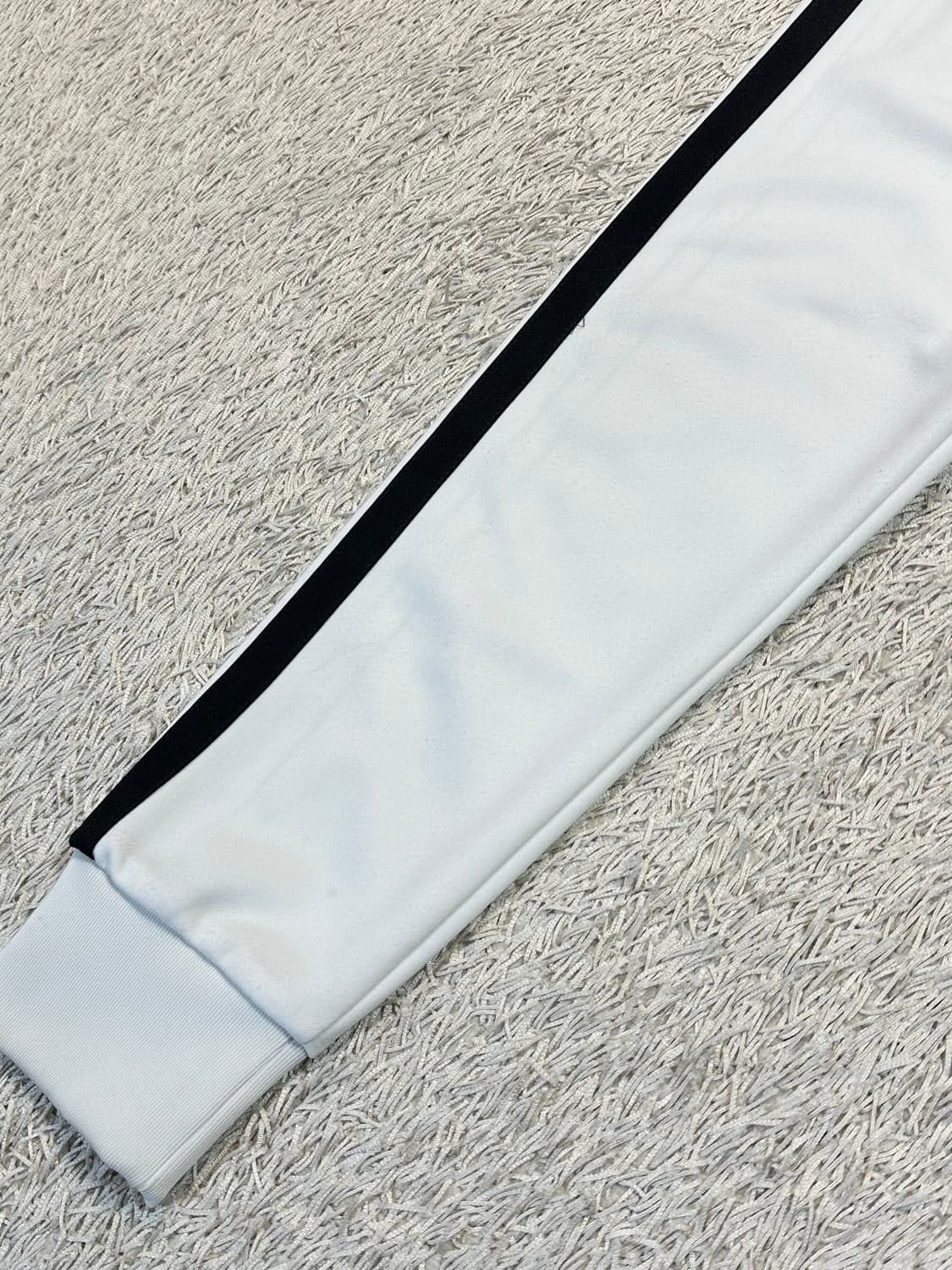 아디다스 ADIDAS 삼각로고 트랙탑 져지 화이트 상품이미지6