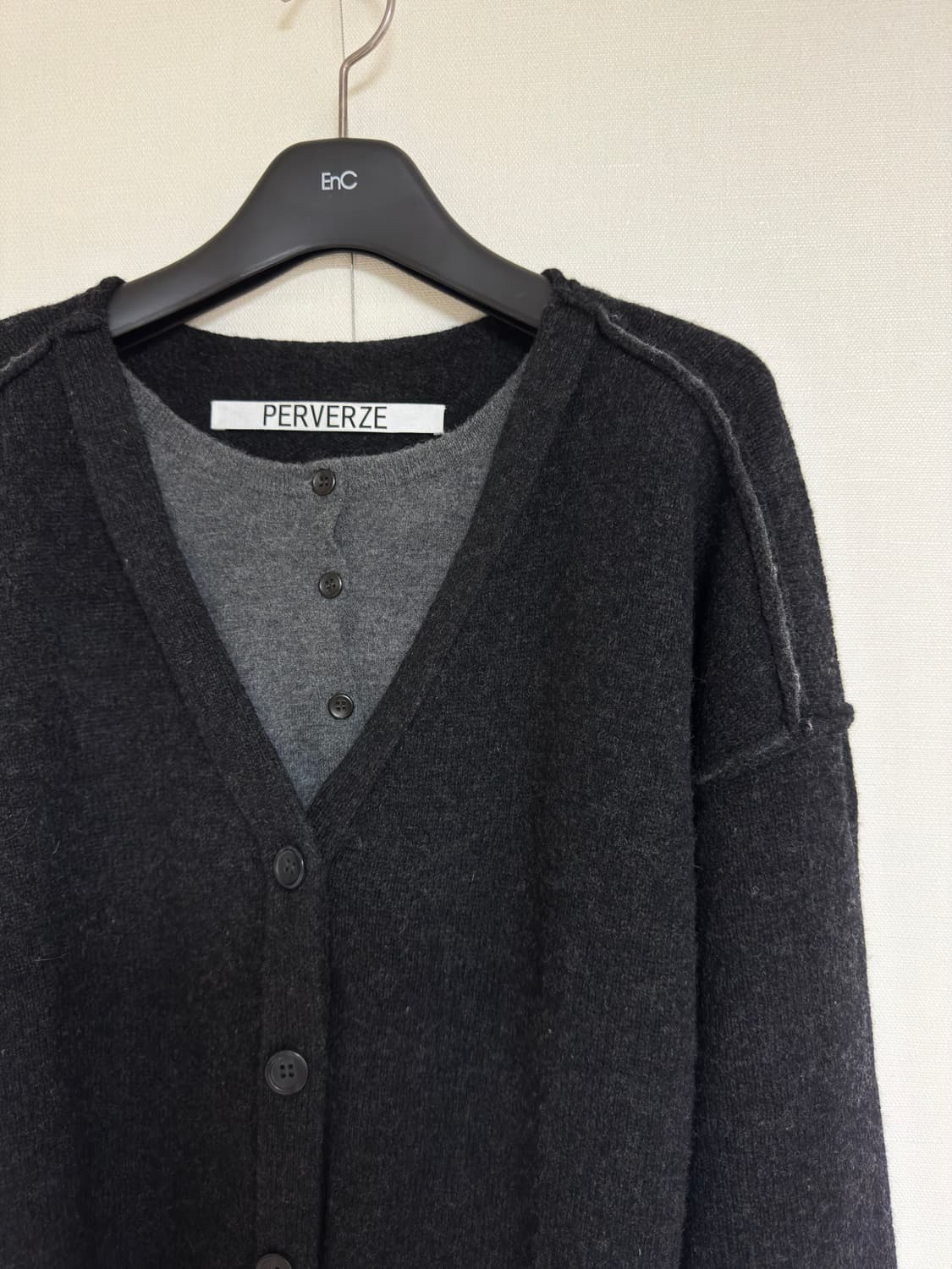 퍼버즈 Perverze Twin layered knit cardigan 상품이미지2