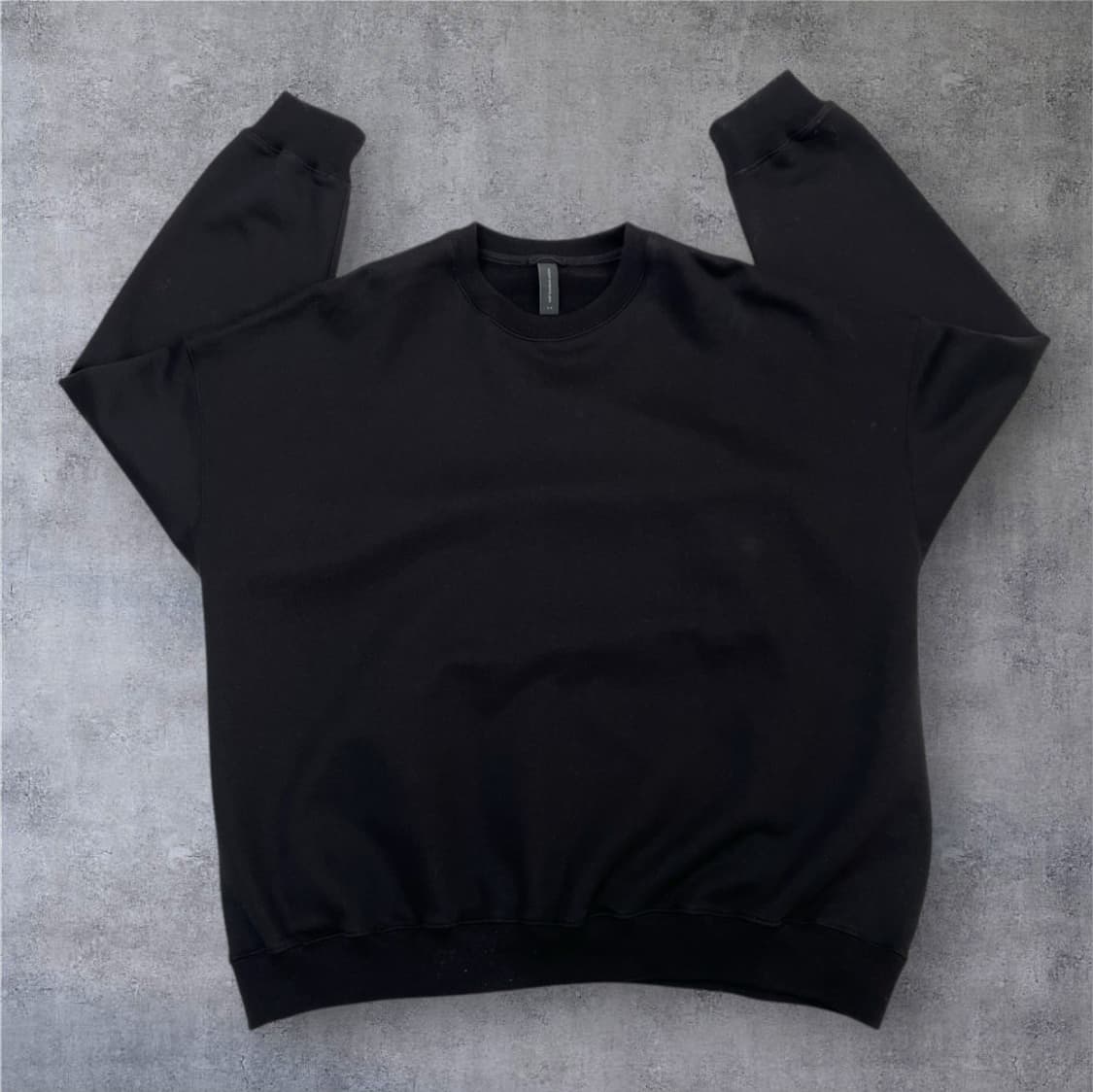 모이프 Moif 24FW 블랙 루즈핏 스웻셔츠 맨투맨 002 상품이미지5