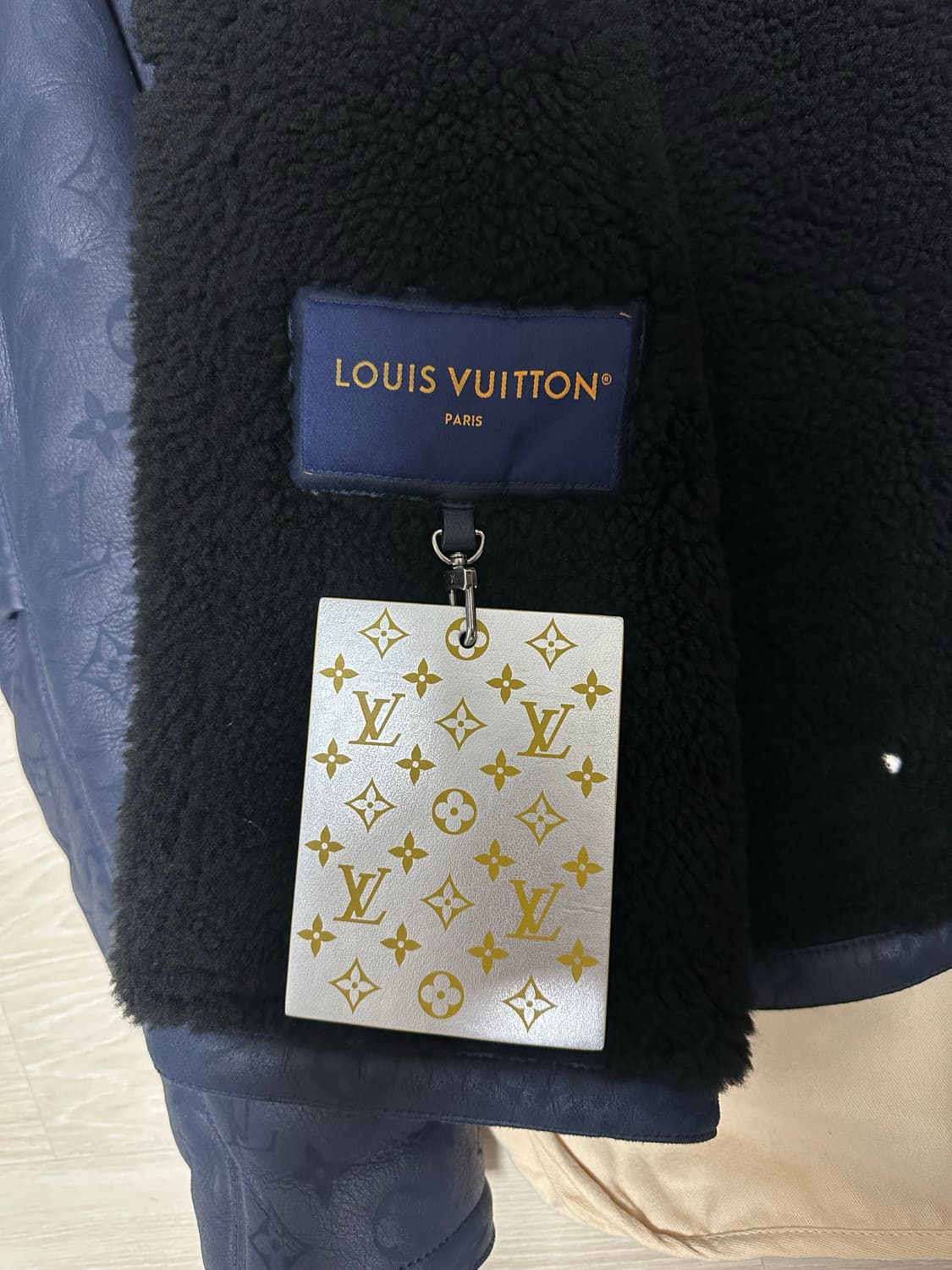 [54,XL] 루이비통 시어링 자켓 네이비 상품이미지2