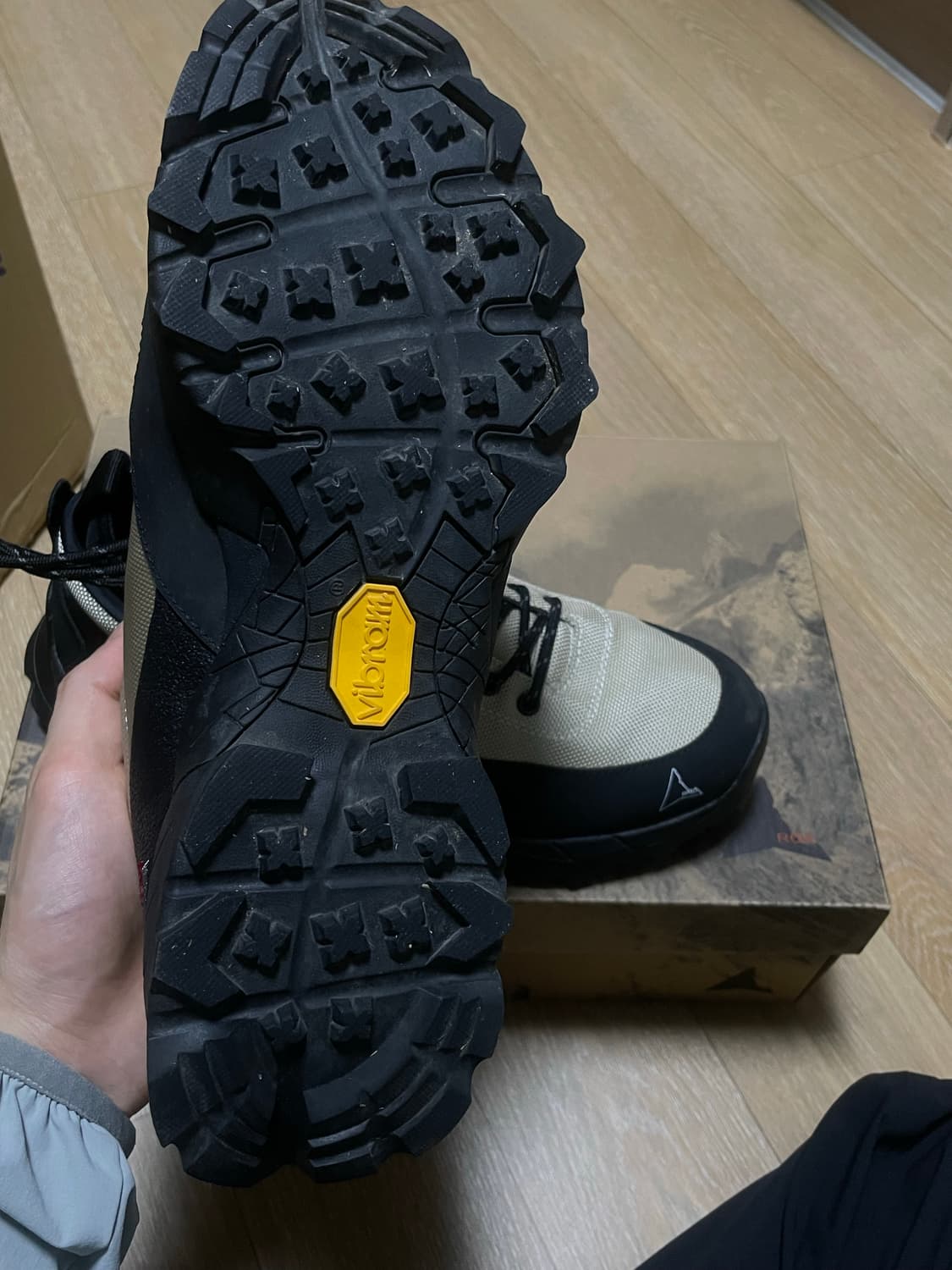 로아 닐 42사이즈 상품이미지2