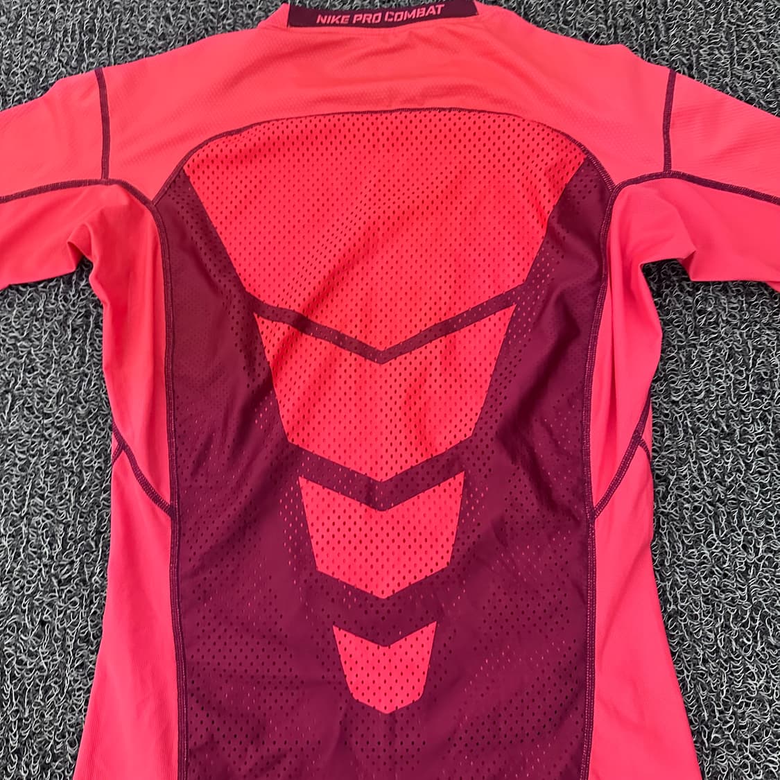 NIKE 나이키 여성 기능성 반팔티셔츠 운동복 런닝복 M 상품이미지7