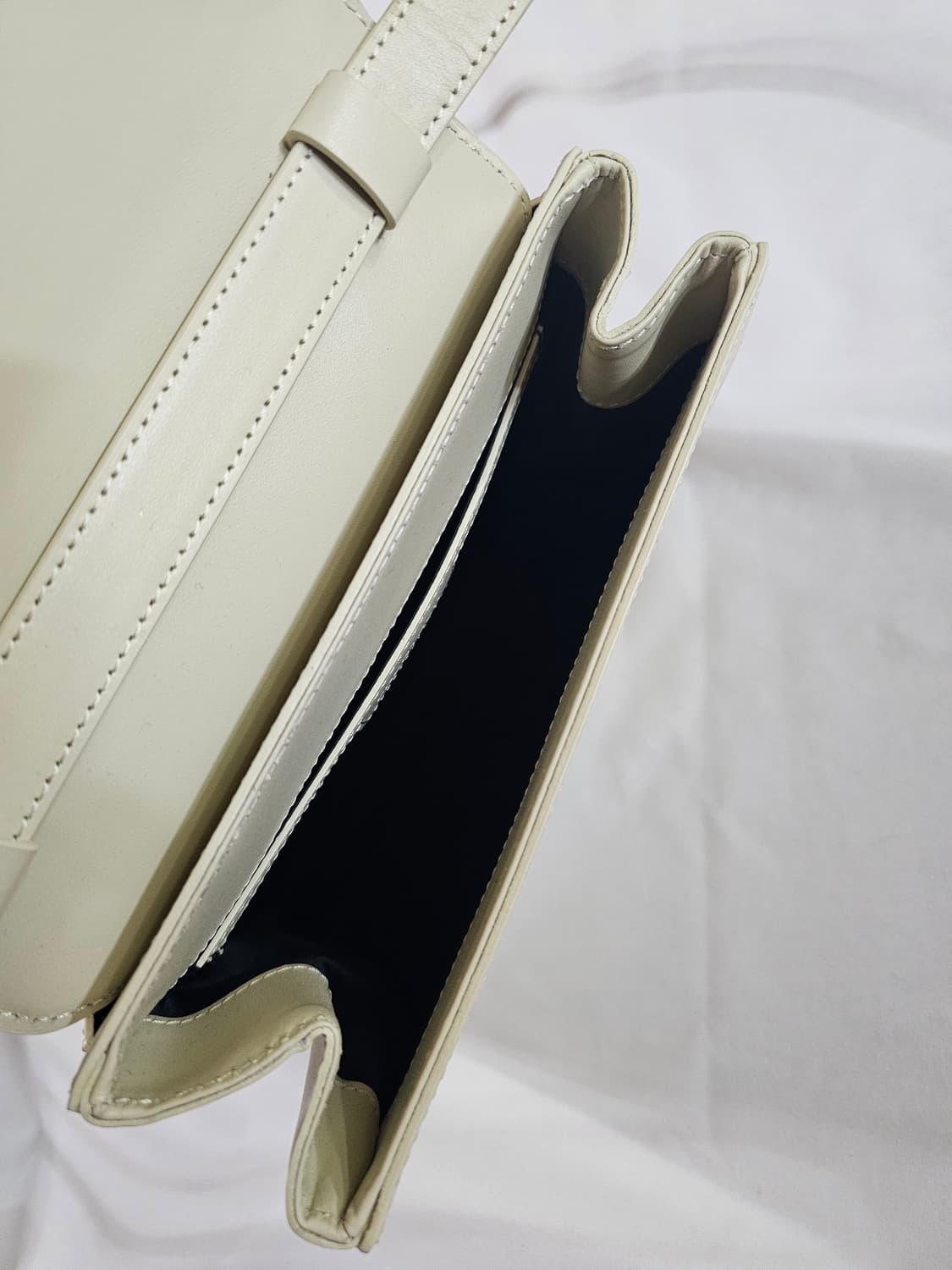 [FRONTROW X EENK] 프론트로우 잉크 레더백 크로스백 숄더백 상품이미지10