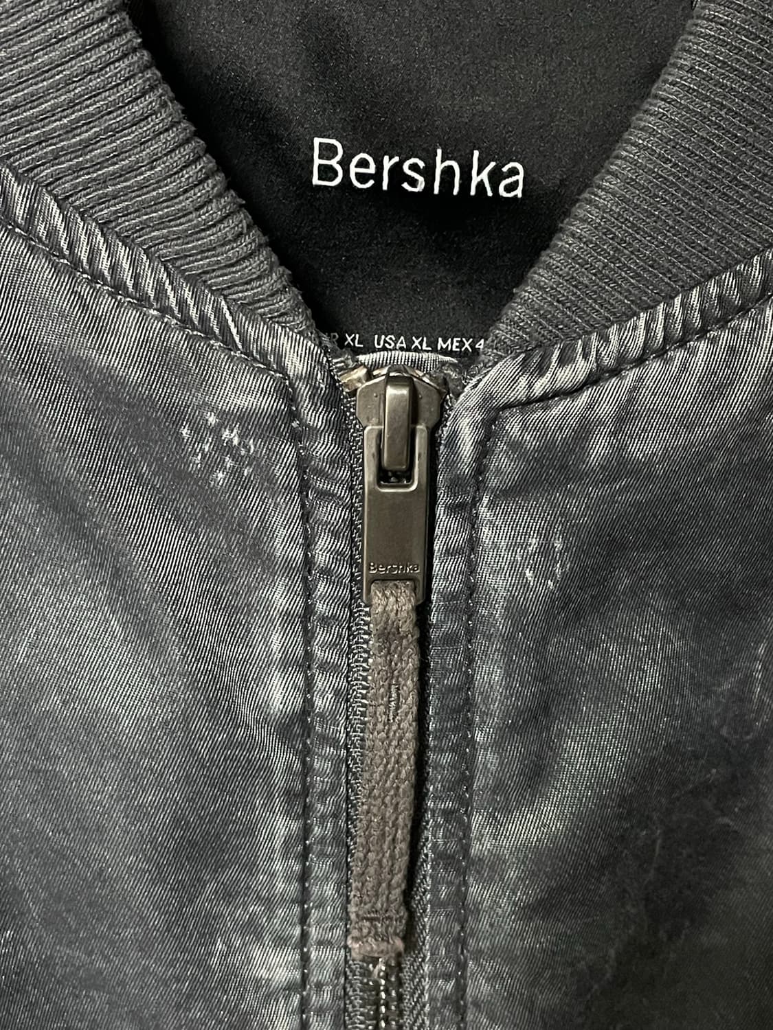 Bershka 워싱 빈티지 봄버 자켓 XL 상품이미지4