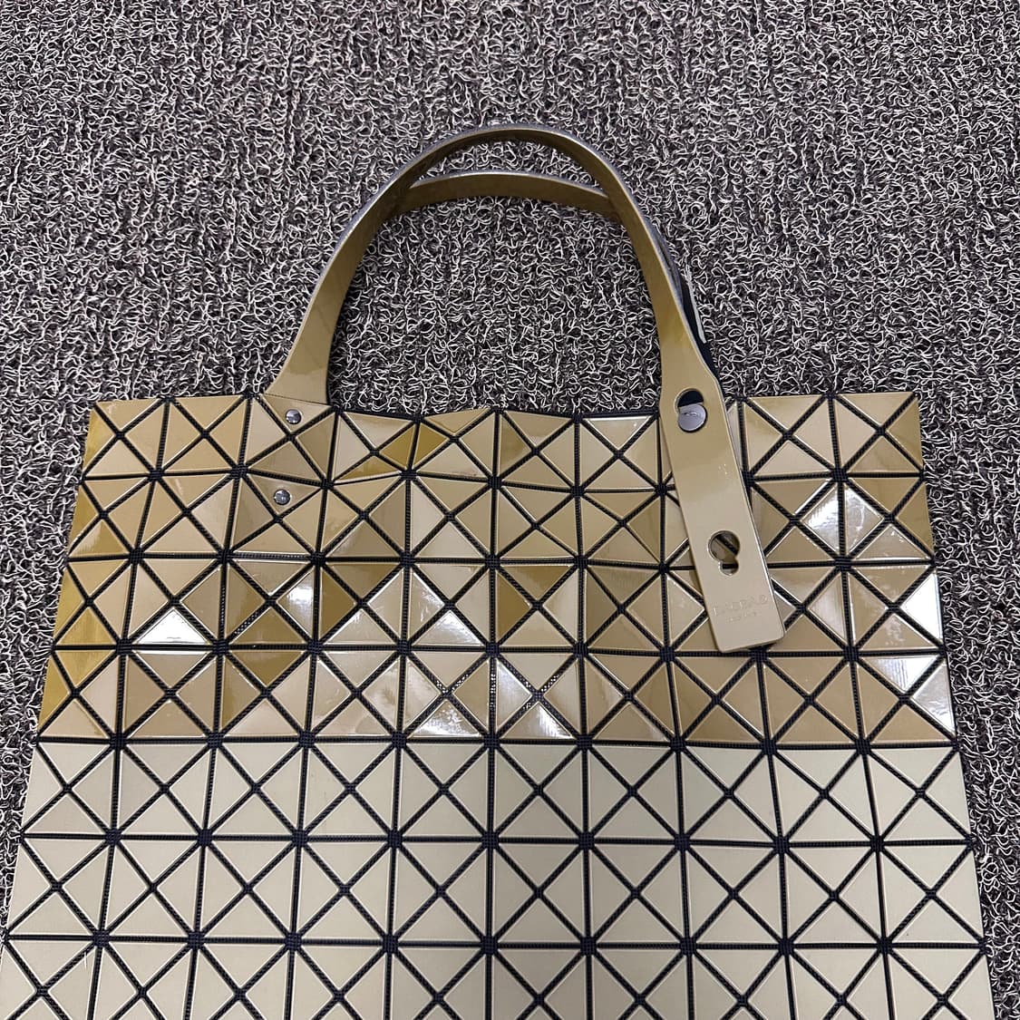 이세이미야케 BAOBAO 한국 매장판 여성 토트백 가방 상품이미지2