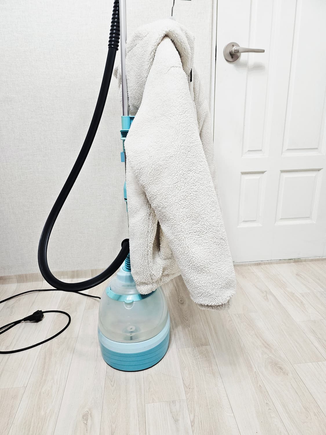 (95~100)M☆초대장급 아이더 리버시블[화이트블랙]구스다운 후리스패딩 상품이미지9