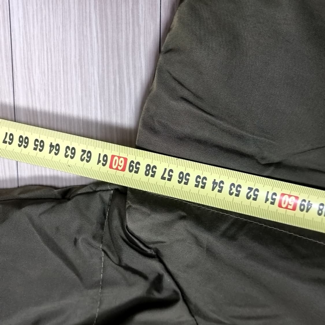 랄프로렌 카키색 후드 오리털 패딩 점퍼(95-100) 상품이미지5