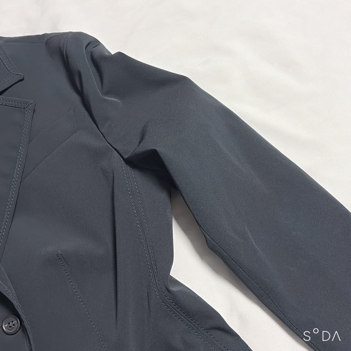 프라다 여성 블랙 블레이저 40 상품이미지4