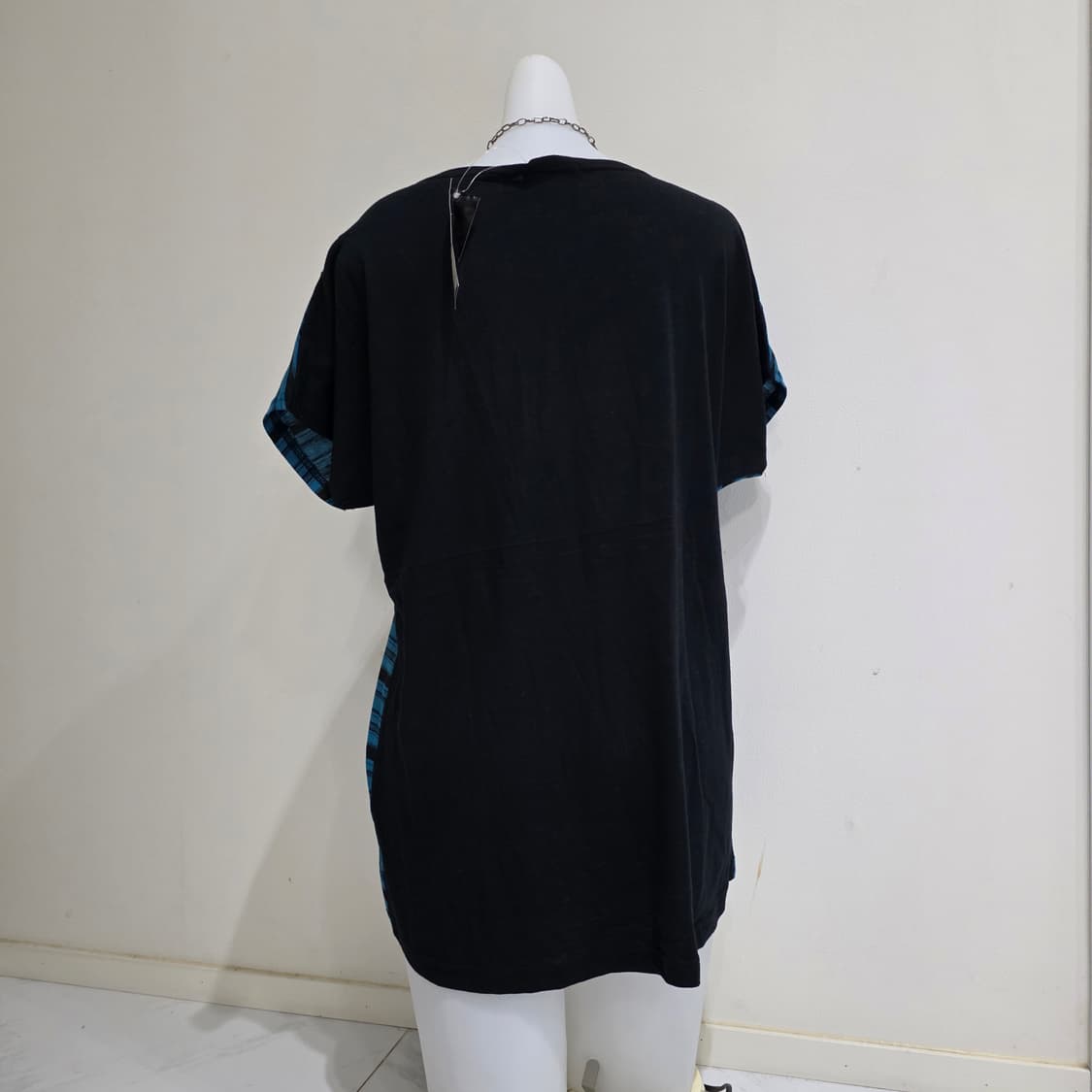 일본빈티지)블루x블랙 y2k 오네갸루 스트라이프 프린팅 가오리핏반팔티셔츠 상품이미지5