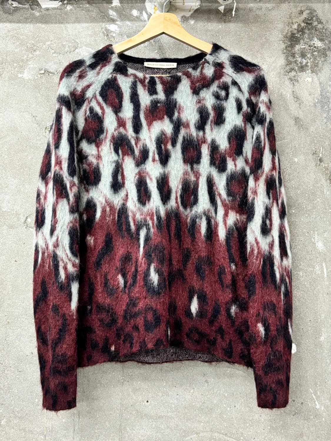 Balenciaga 발렌시아가 모헤어 레오파드 니트 스웨터 상품이미지4