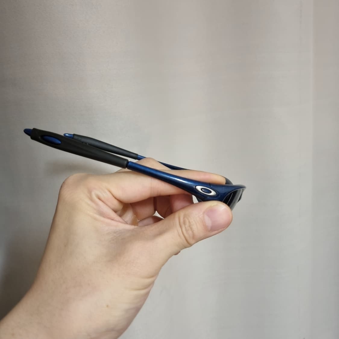 오클리 미뉴트 1.0펄블루  상품이미지1