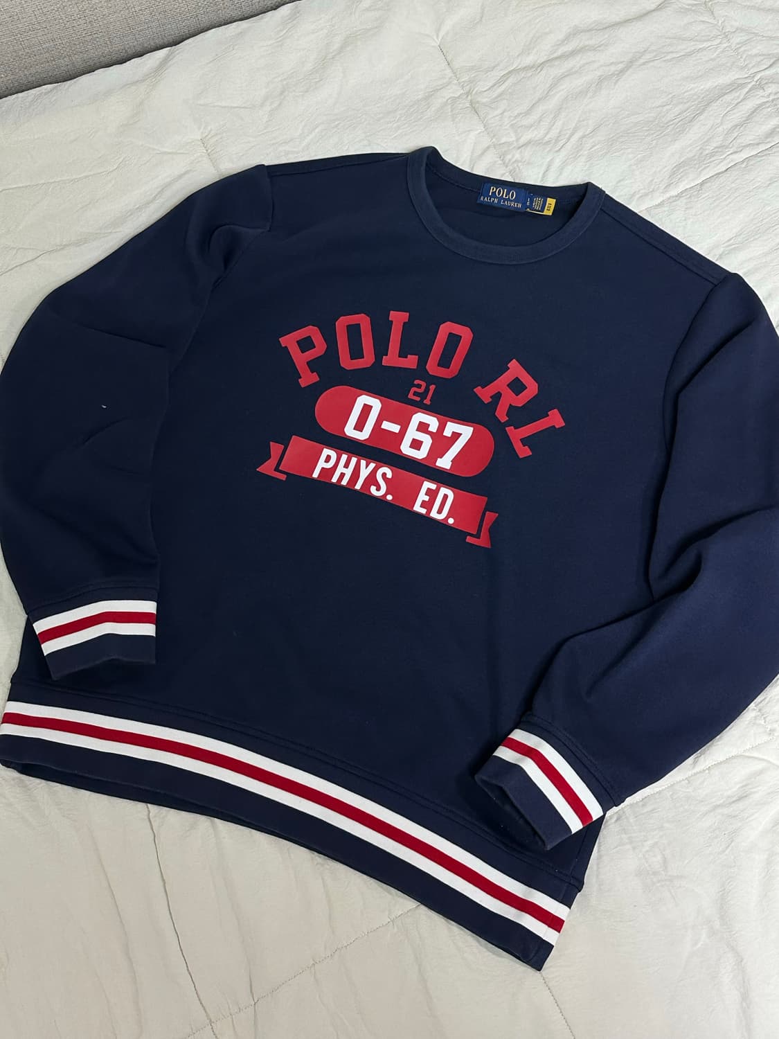 폴로 네이비 맨투맨 손목 디테일  상품이미지1