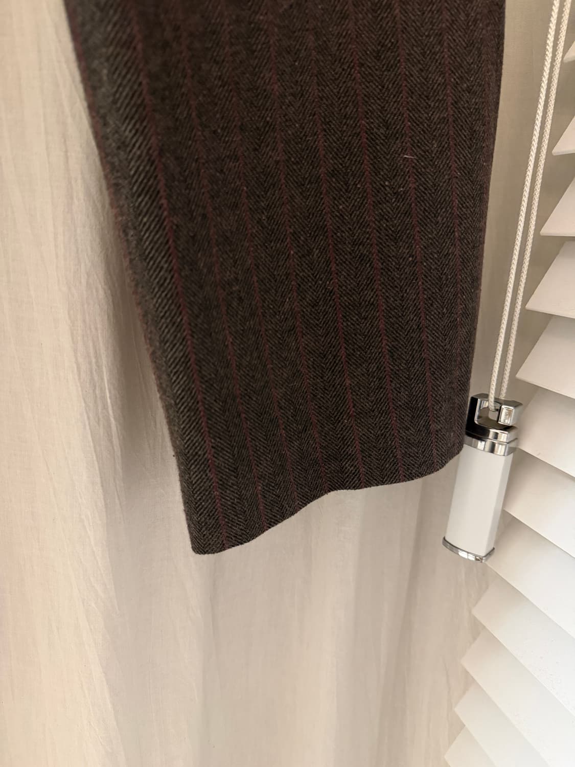 아모멘토 울 스트라이프 마틴 팬츠 / 브라운 상품이미지5