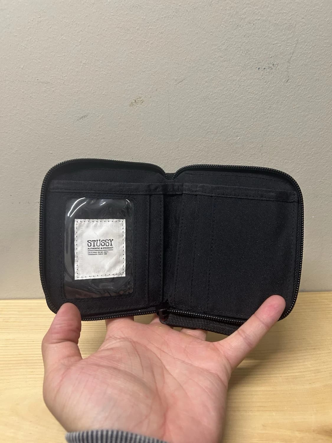 스투시 SS 모노그램 지퍼 반지갑 상품이미지4