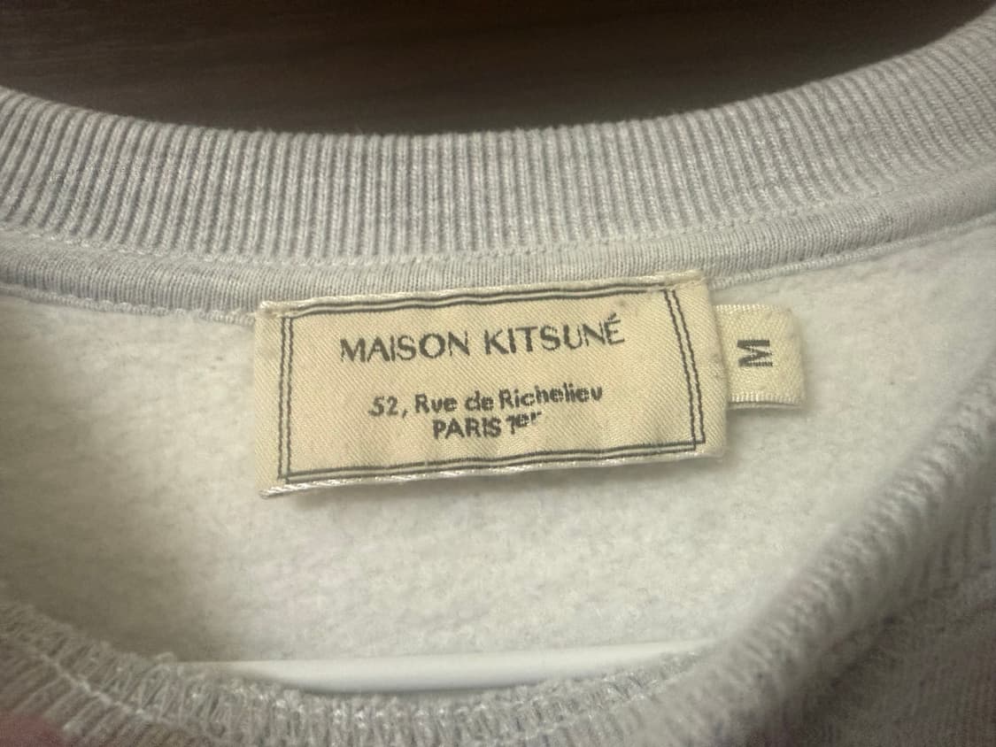 메종키츠네 폭스헤드 맨투맨 그레이(무료배송) 상품이미지2