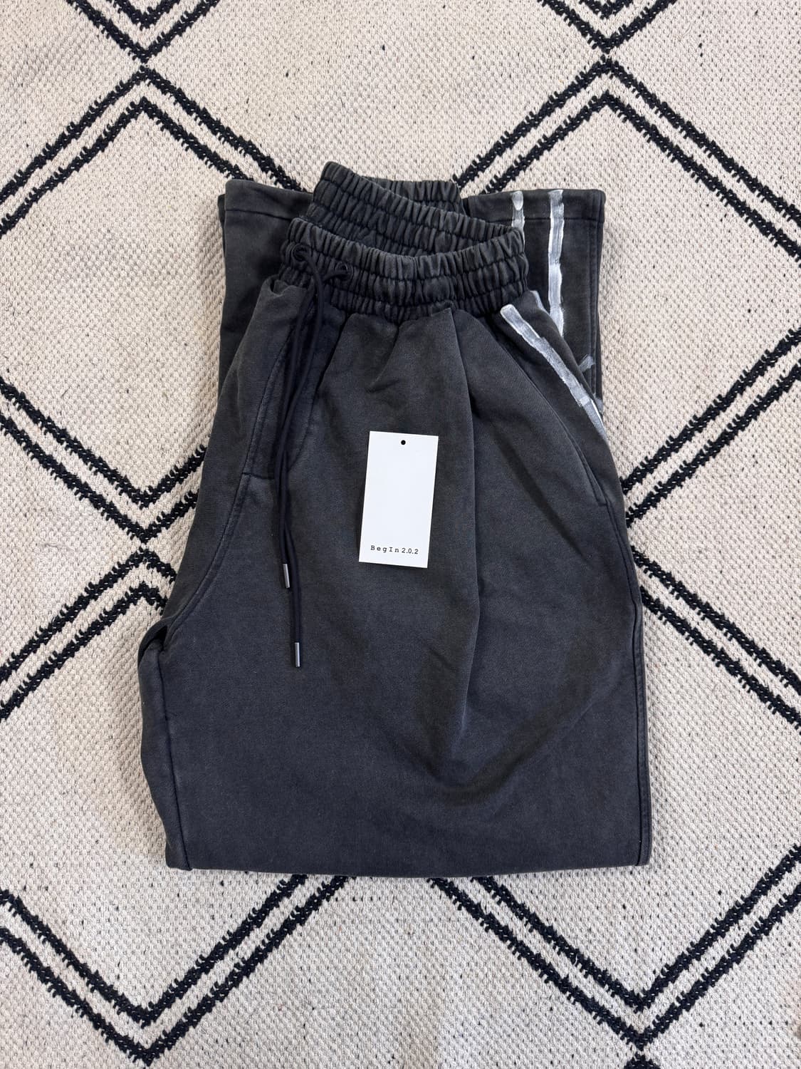 비긴202 / 핸드 페인팅 트랙 팬츠 상품이미지3