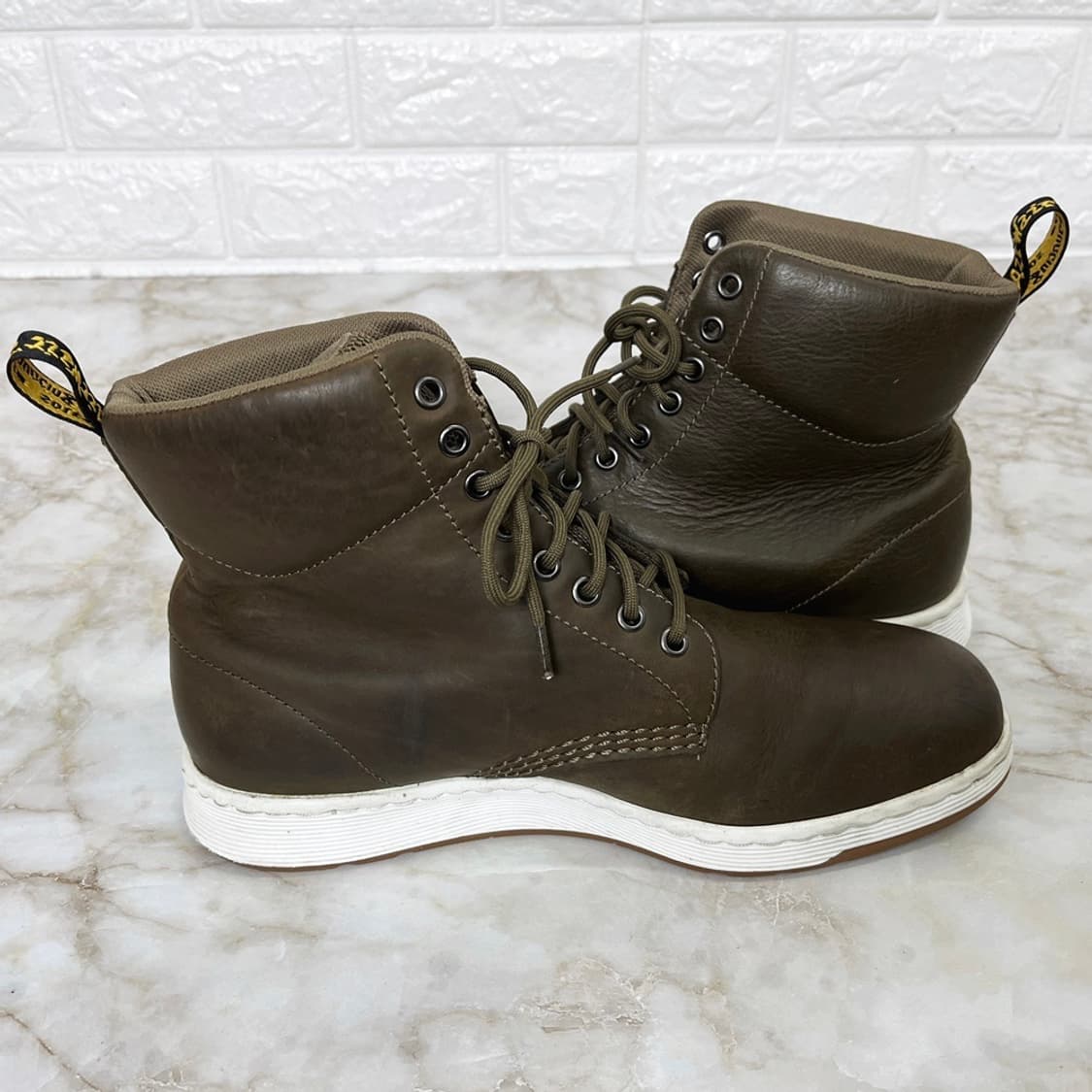 닥터마틴 regal 가죽 카키 부츠 UK9 280 상품이미지4